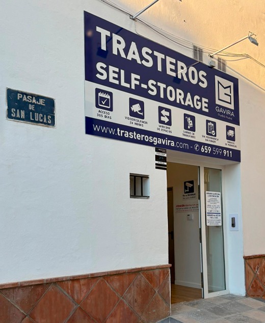 Self storage units in Pueblo Nuevo de Guadiaro - Sotogrande, Costa del Sol